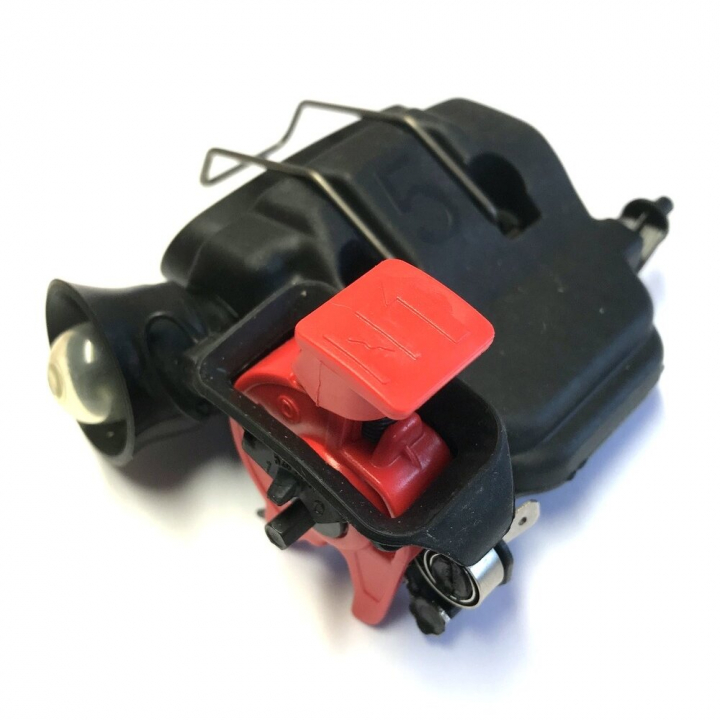 Uchwyt filtra Kpl 5741989-03 w grupie Części Zamienne / Części zamienne Pilarki / Części zamienne Husqvarna 550XP/G/Triobrake w GPLSHOP (5741989-03)