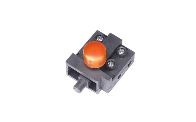 Przełącznik 5755684-01