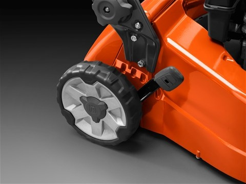 HusqvarnaLC 141iV Kosiarka Akumulatorowa