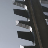 Husqvarna 525HF3S Nożyce do żywopłotu o dalekim zasięgu Husqvarna 525HF3S Nożyce do żywopłotu o dalekim zasięgu