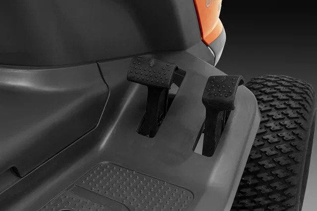 Husqvarna TS 114 Traktor ogrodowy