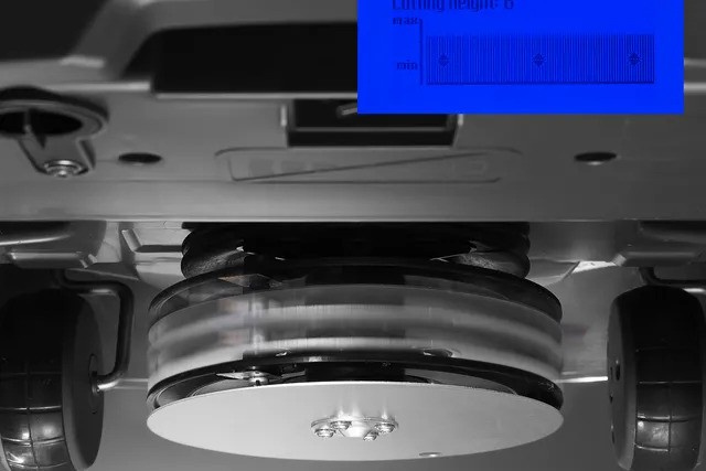 Husqvarna Automower® 405XE Nera Kosiarka Automatyczna z EPOS plug-in kit