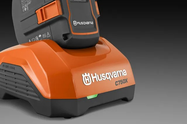 Husqvarna Ładowarka do akumulatorów C750X