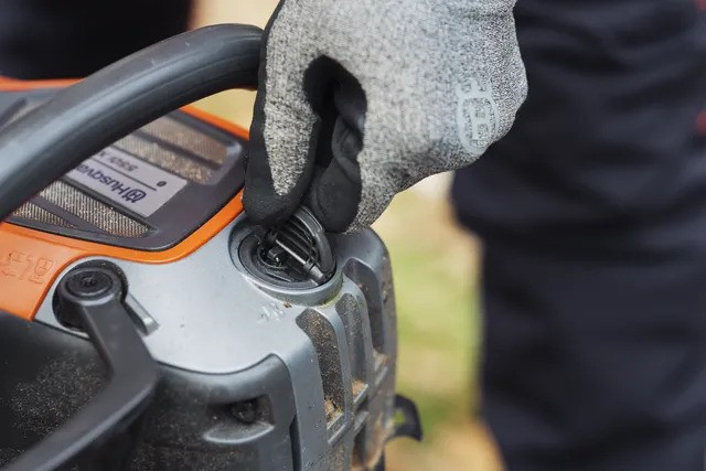 Husqvarna 550i XP® G Akumulator pilarka