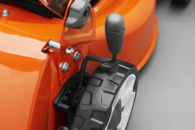 Husqvarna LB 246iS Kosiarki