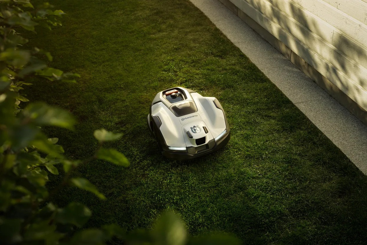 Husqvarna Automower® 410VE Nera Kosiarka Automatyczna