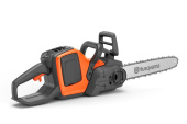 Husqvarna 230i pilarka akumulatorowa z akumulatorem i ładowarką Husqvarna 230i pilarka akumulatorowa z akumulatorem i ładowarką